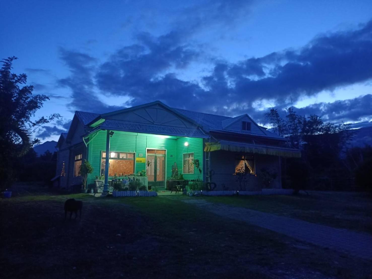 十畝田山莊會館 Hotel Csisang Kültér fotó